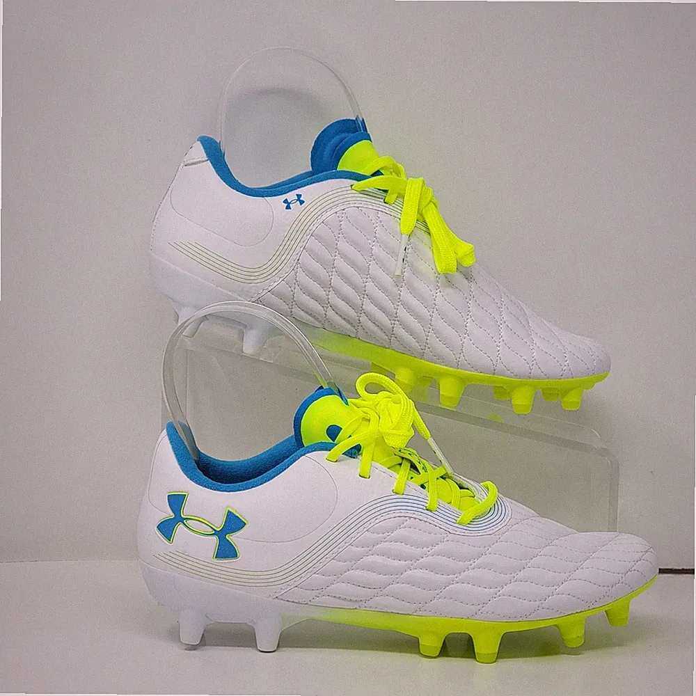 Under Armour Magnetico Pro 3 FG Women Soccer Cleats Sz 7.5 White 3027497-101 New