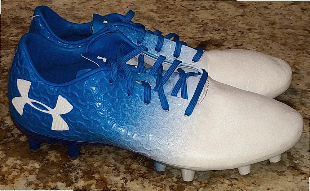 UNDER ARMOUR Magnetico Pro FG White Blue Soccer Cleats NEW Boys Girls Mens 5.5