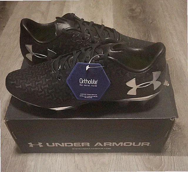 Under Armour Magnetico Pro HYB-T Soccer Cleat Men's Size 6.5 Black NIB