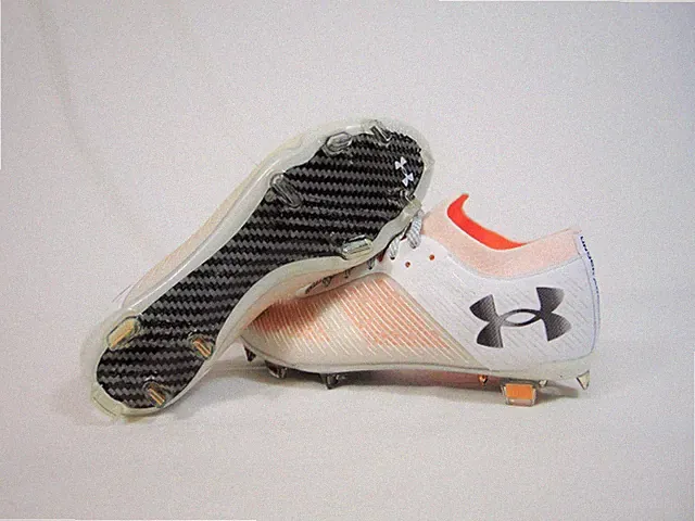 Under Armour Shadow Pro FG "Orangesicle" Soccer Cleats Sz 12 NEW 3025643 100