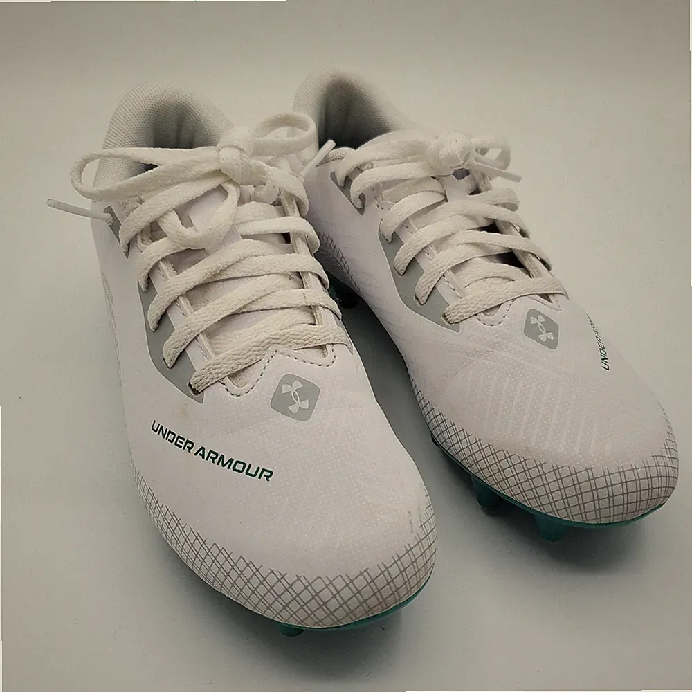Under Armour Shadow Select 2 Jr Boys Soccer Cleats White Halo Gray Teal 3.5Y