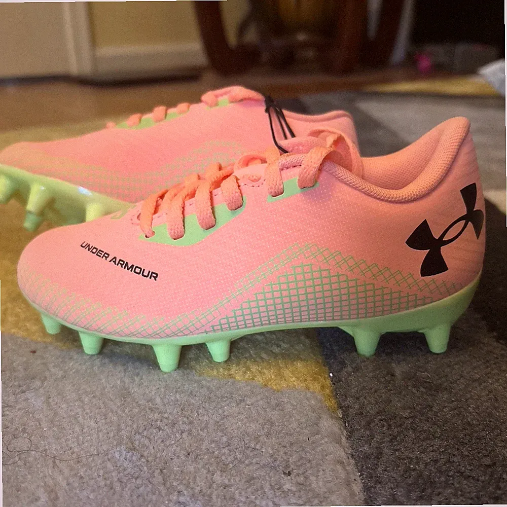 soccer cleats under armour kids