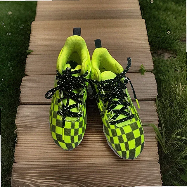 Under Armour Soccer Cleats Hi-Vis Neon Green-Black Checkered Size 1Y