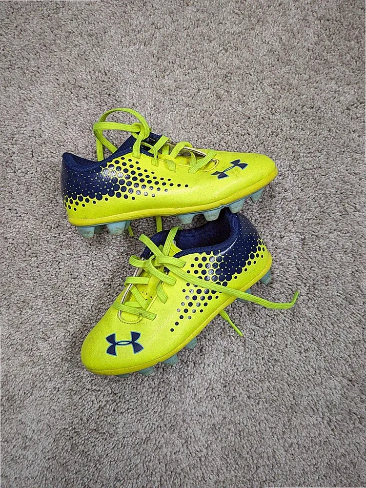 Under Armour Soccer Shoes Kids Size 11K Yellow Blue Polka Dot Cleats Athletic