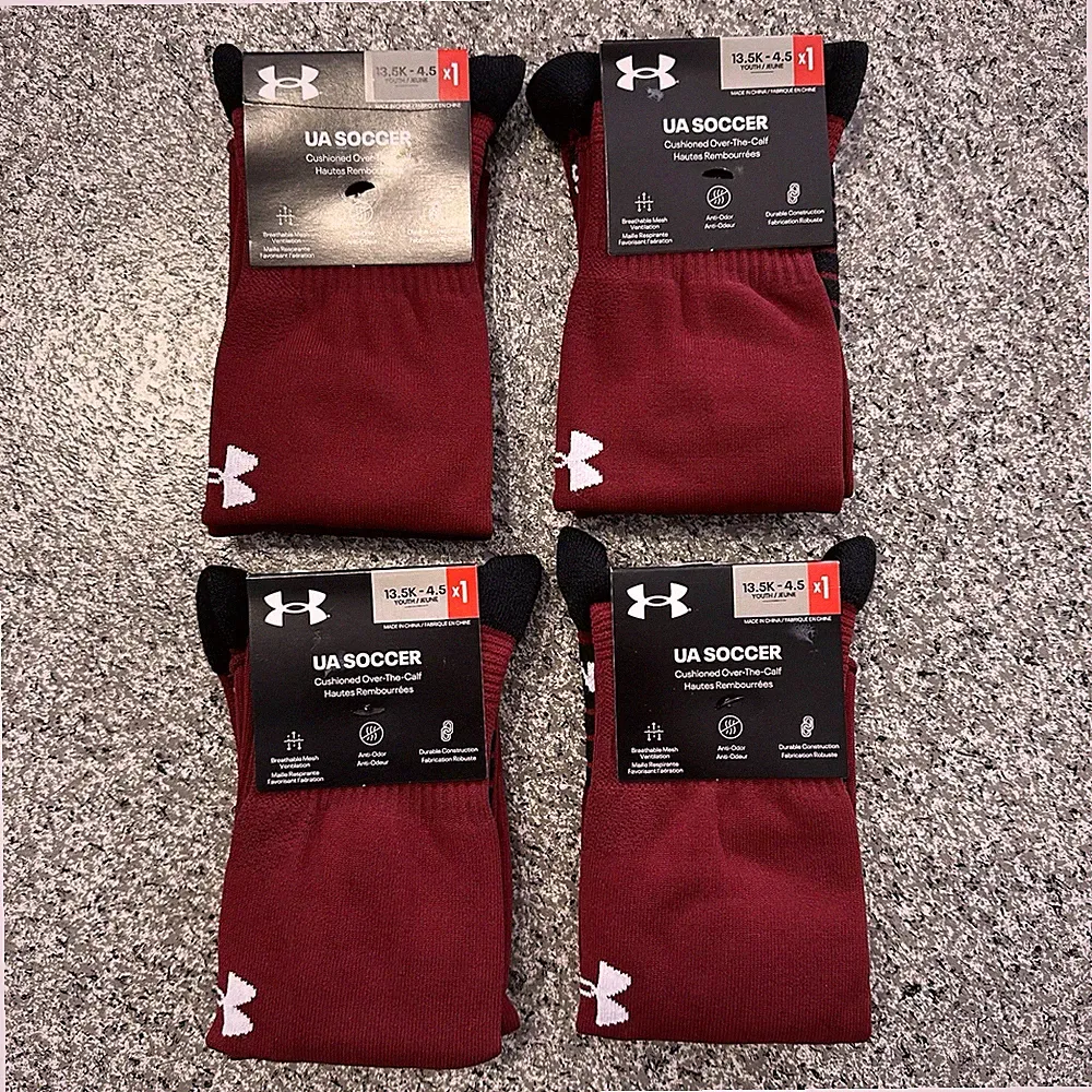 Under Armour Soccer Socks Youth L Lot 4 Pairs Kids 13.5-4.5Y Cushioned Burgundy