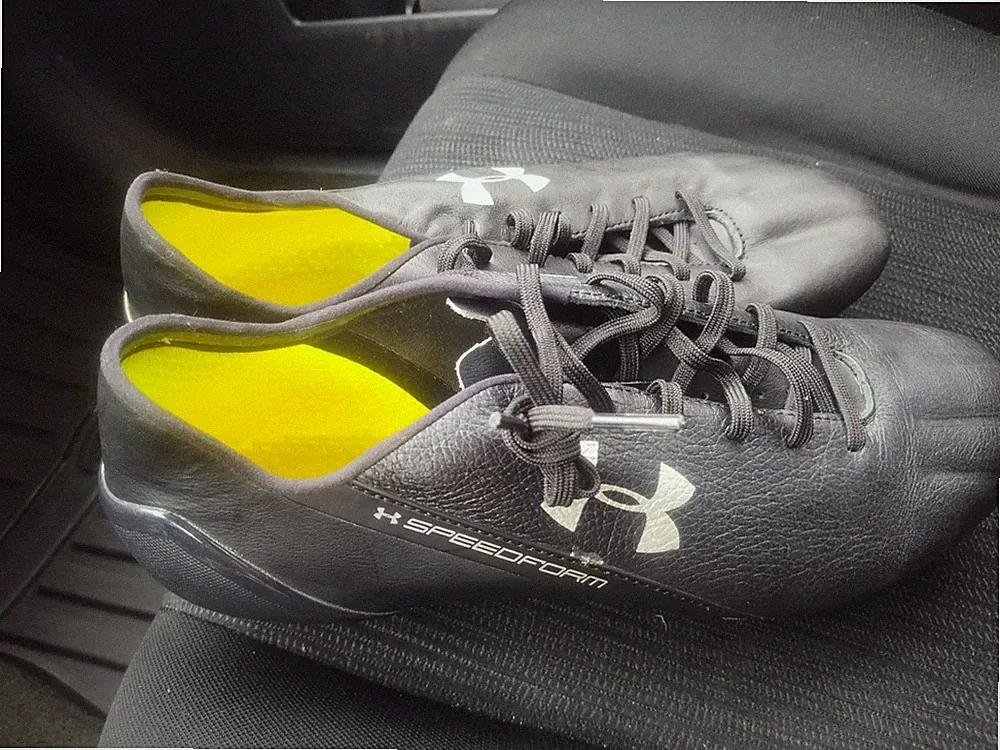 Under Armour Speedform CRM Hybrid Leather Mens Soccer Cleats 1266929 001 NIB