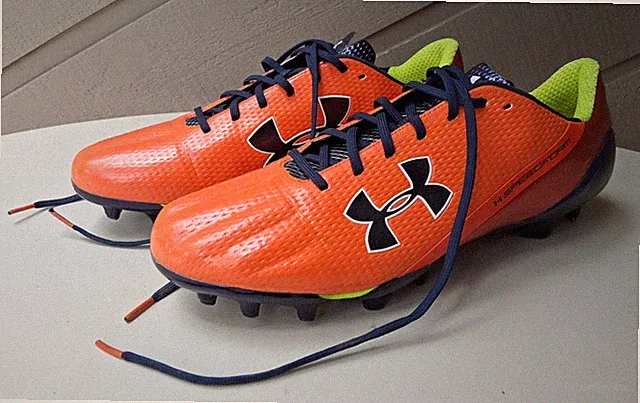 Under Armour Speedform Soccer Cleats Size 13.5