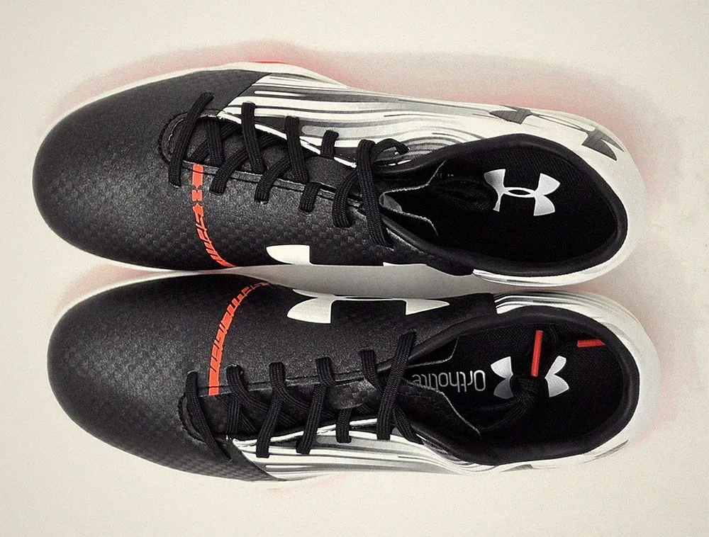 Under Armour Spotlight IN Mens Indoor Soccer Shoes Size 7.5 1289538-162 NIB