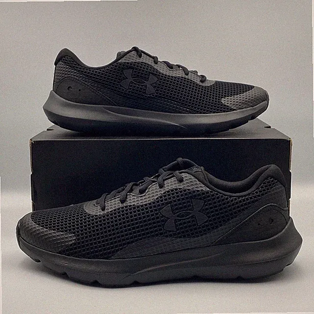 Under Armour Surge 3 Men's 10 Running Shoes Black Training Sneaker 3024883-002
