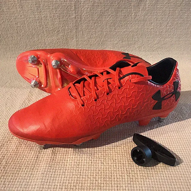 Under Armour UA Magnetico Pro Hybird SG SOCCER CLEATS US8.5/ 26.5cm/UK7.5