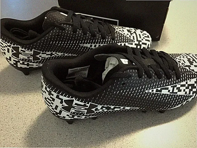 Under Armour UA U Shadow Select 3 FG Soccer Cleats