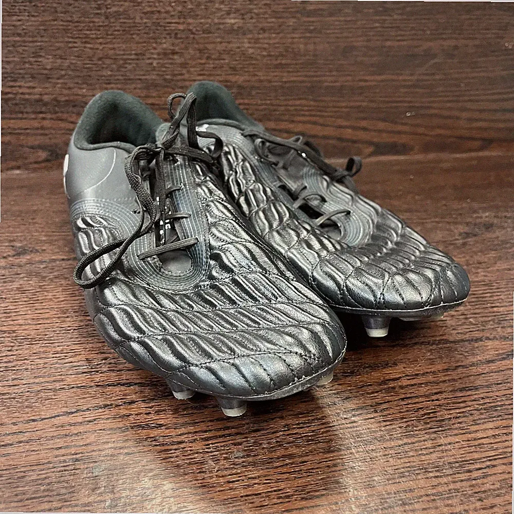 Under Armour Unisex Magnetico Elite 3 Soccer Cleats M13 W14.5 Black 3027038-001