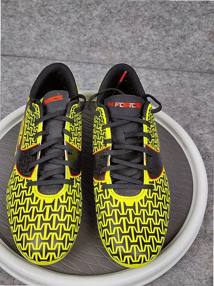 Under Armour X Force Soccer Cleats Size Kids Teen/Mens Size 6 #1264206-734 EUC