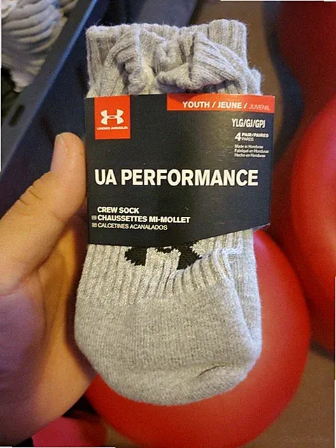 Under Armour Youth Lrg Performance 4 Pairs Cushioned Crew Socks Size YLG 1 TO 4