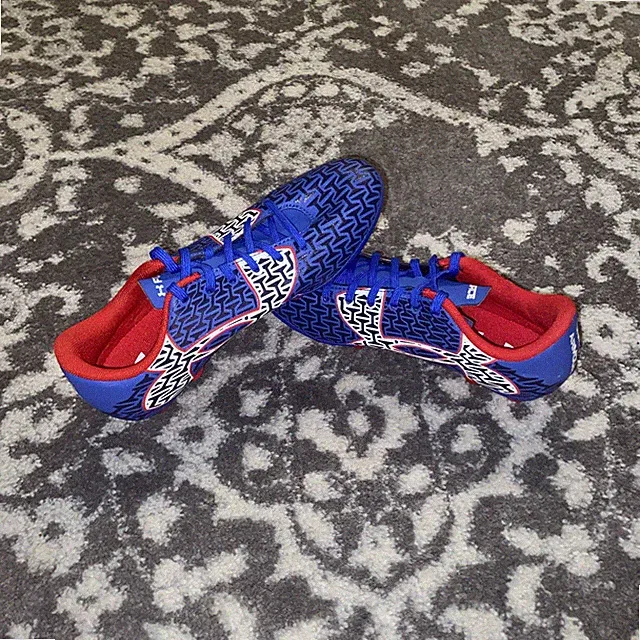 Under Armour Youth Soccer Cleats! Brand New! Left: 2Y Right: 1.5Y