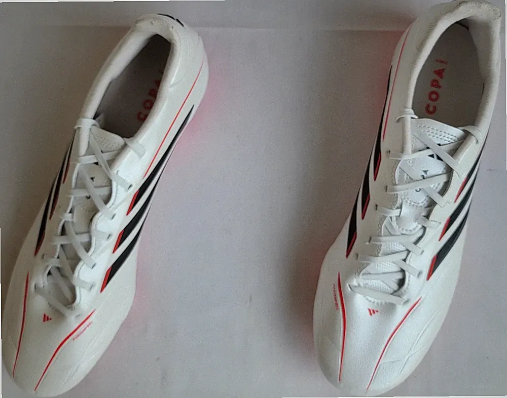 Unisex Size 11Mn/12Wn White/Black/Red Adidas Copa Pure IV League Soccer Cleats