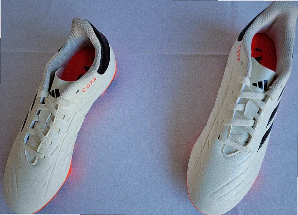 Unisex Size 3.5 Ivory Black Red Adidas Copa Pure 2 Club FxG Soccer Cleats IG1103