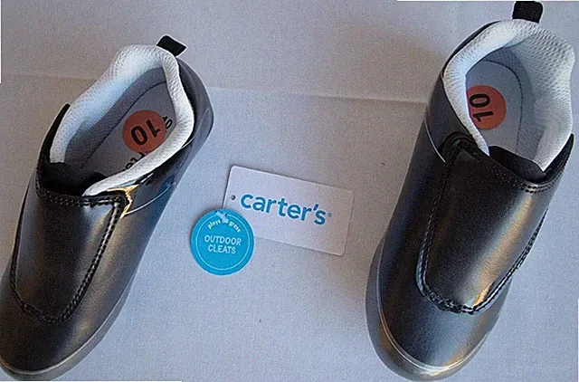 Unisex Toddlers Size 10 Black Grey Carter's Fica Soccer Cleats
