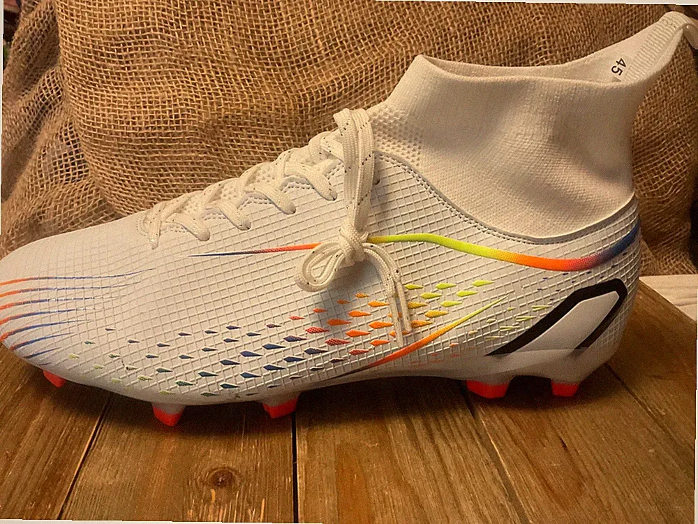 Unisex Turf Soccer Cleats Soft Spike Size 45 EU ( Men’s 11-11.5)