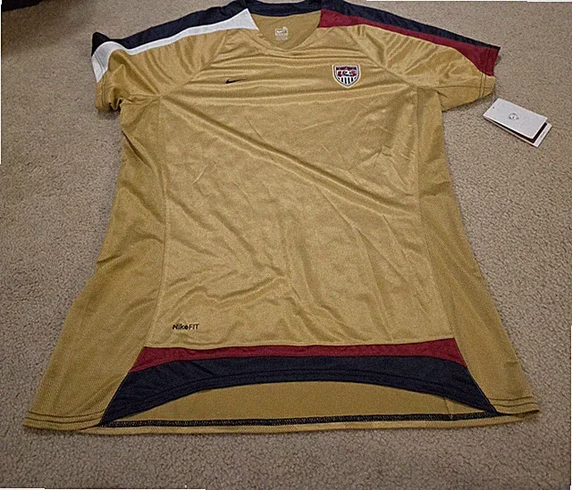 USWNT 2007 Team USA Nike Womens XL Gold Soccer Jersey NWT Authentic