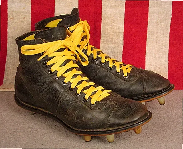 Vintage 1950s MacGregor Black Leather Football Shoes Cleats High Top Sz.6 Nice!