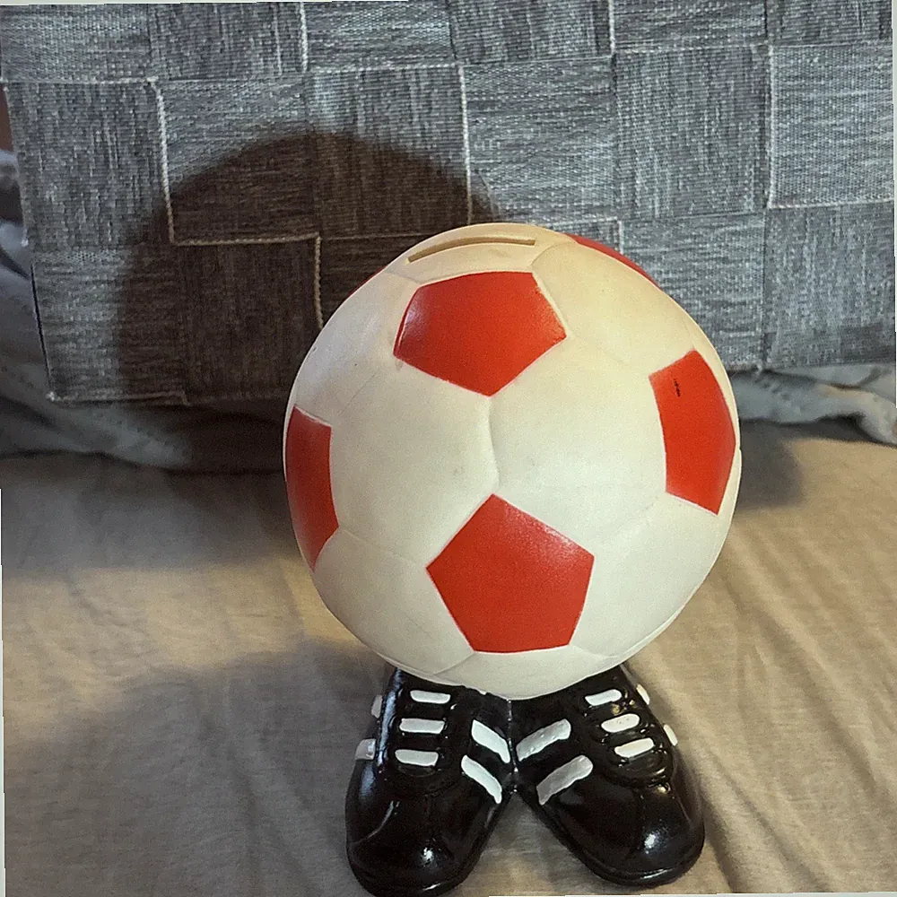 Vintage 1988 Leany Trading Red & White Plastic Soccer Ball With Cleats Bank