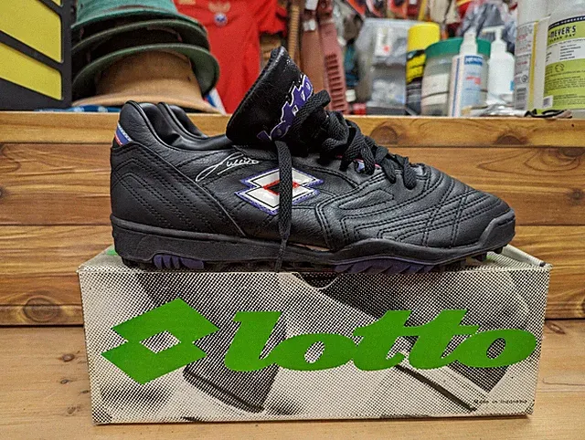 Vintage 1992 Lotto Gullit 9US Primo Turf Soccer Football Cleat Boot Shoe