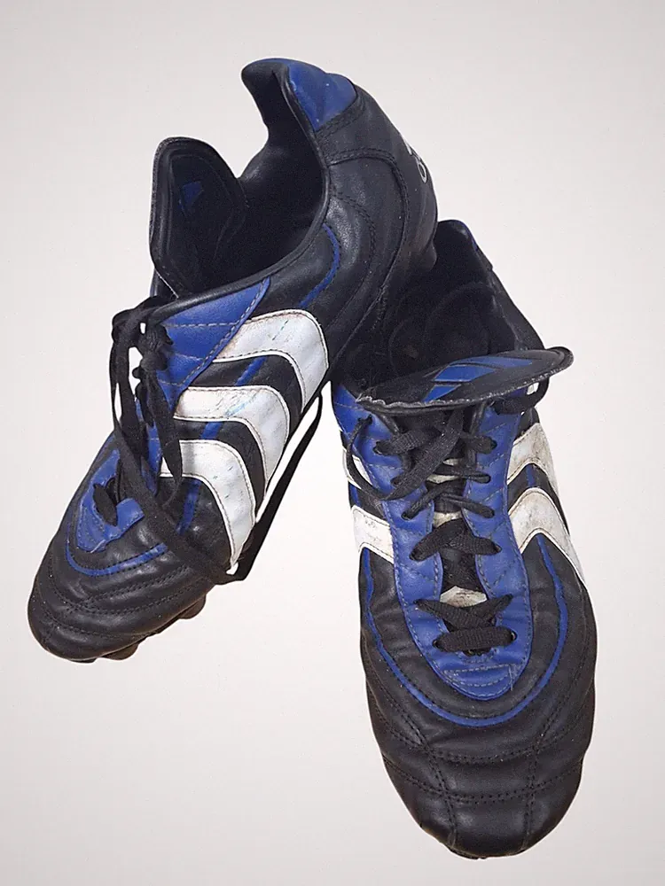 Vintage 1999 Adidas Predator Soccer Cleats Black/ Blue Men's 9.5