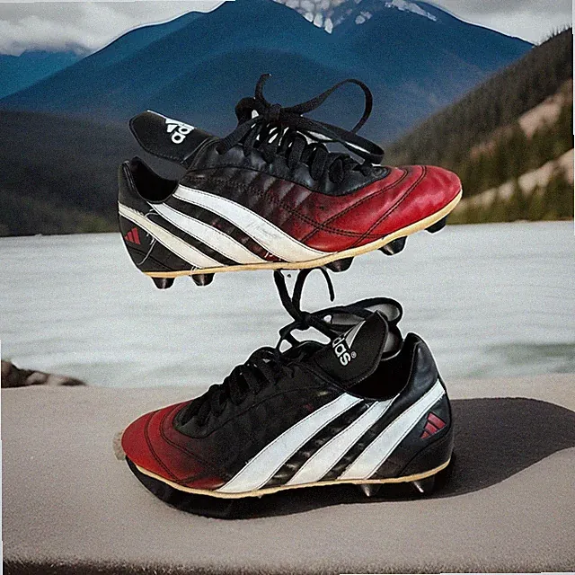 Vintage 1999 Adidas Soccer Cleats Men’s Size 9.5 Red Black White Leather Sneaker