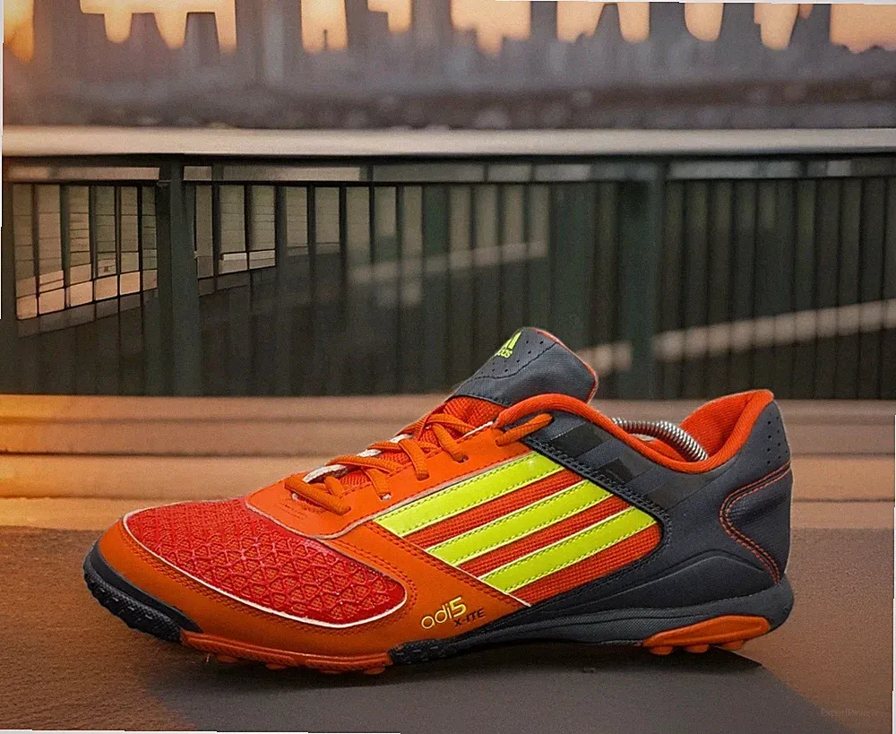 Vintage 2011 Mens Adidas Adi5 Touch X-ITE Indoor Soccer Shoes Sz 11.5 V23831
