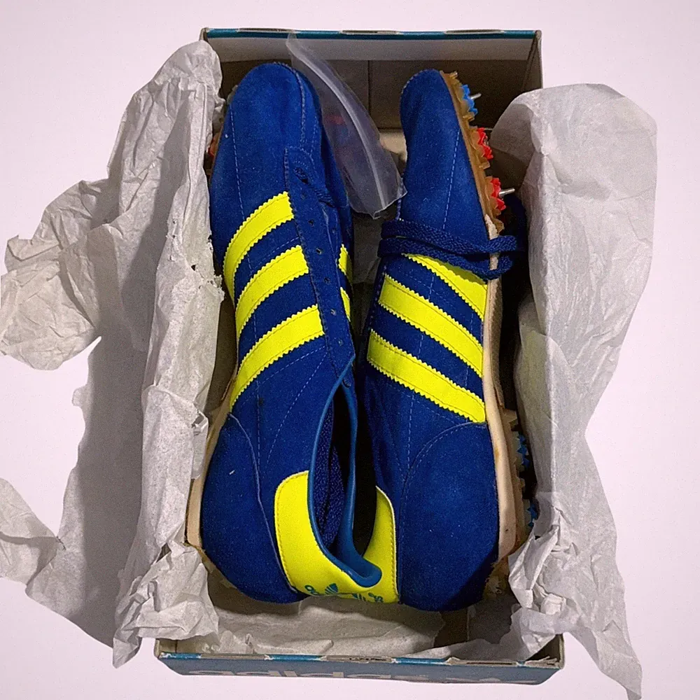 Vintage 70's Adidas 5202 adiSTAR 2000 Soccer Cleats 7.5 Blue/Yellow Unworn Rare