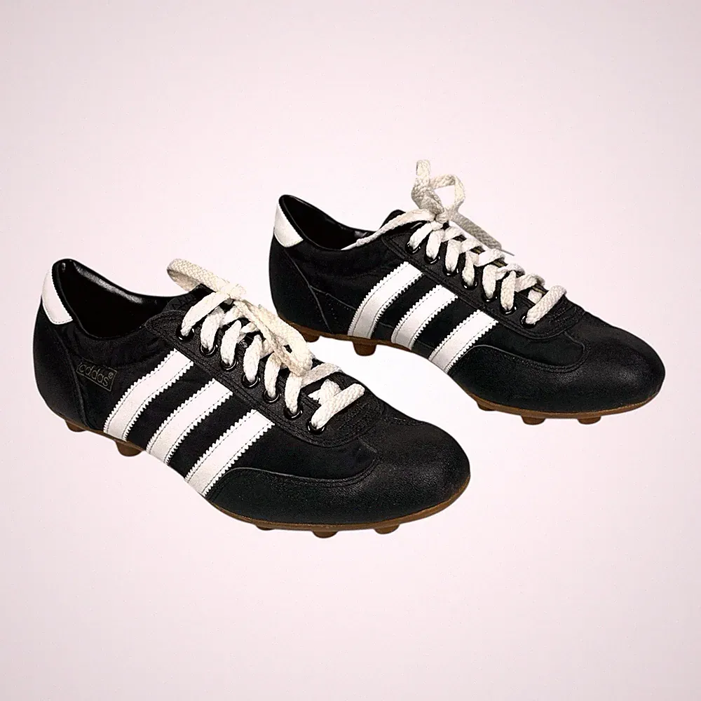 Vintage 70’s Adidas Football Soccer Cleats Black White Stripes Size 7.5 Copa