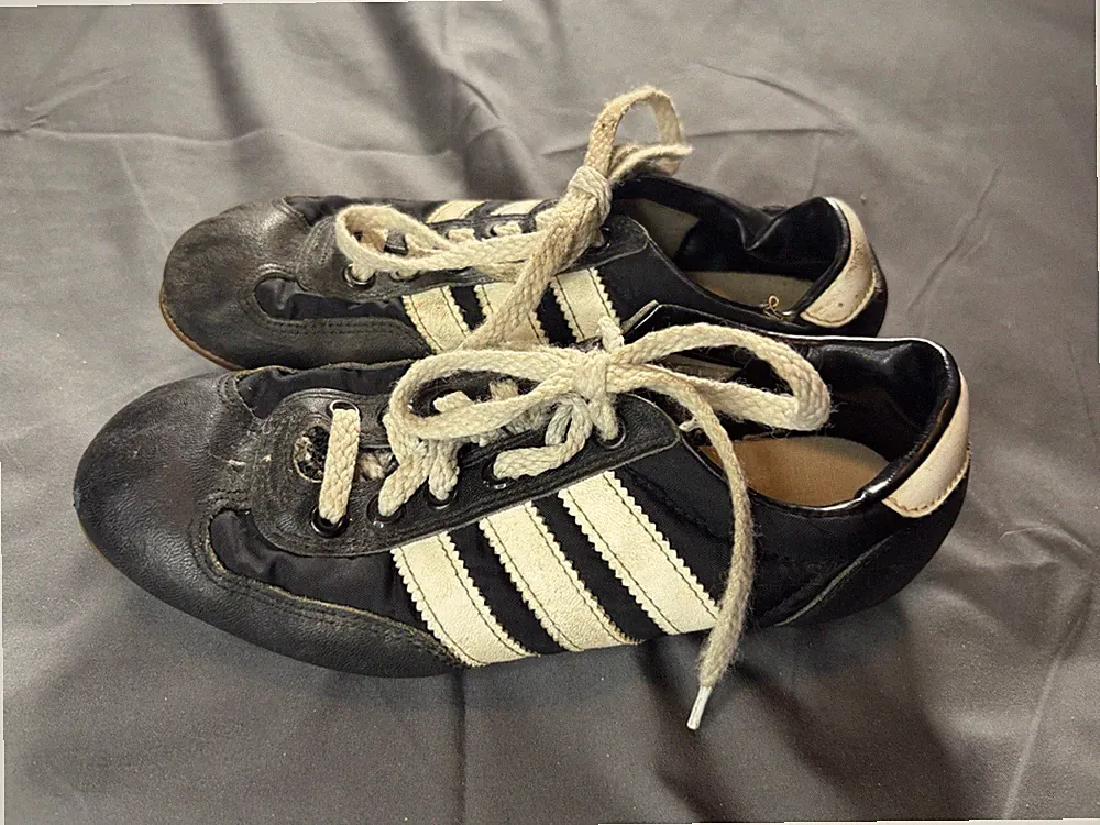 Vintage 70s 80s Adidas Samba Soccer Cleats Size 3.5 Black White Lace Up Shoes
