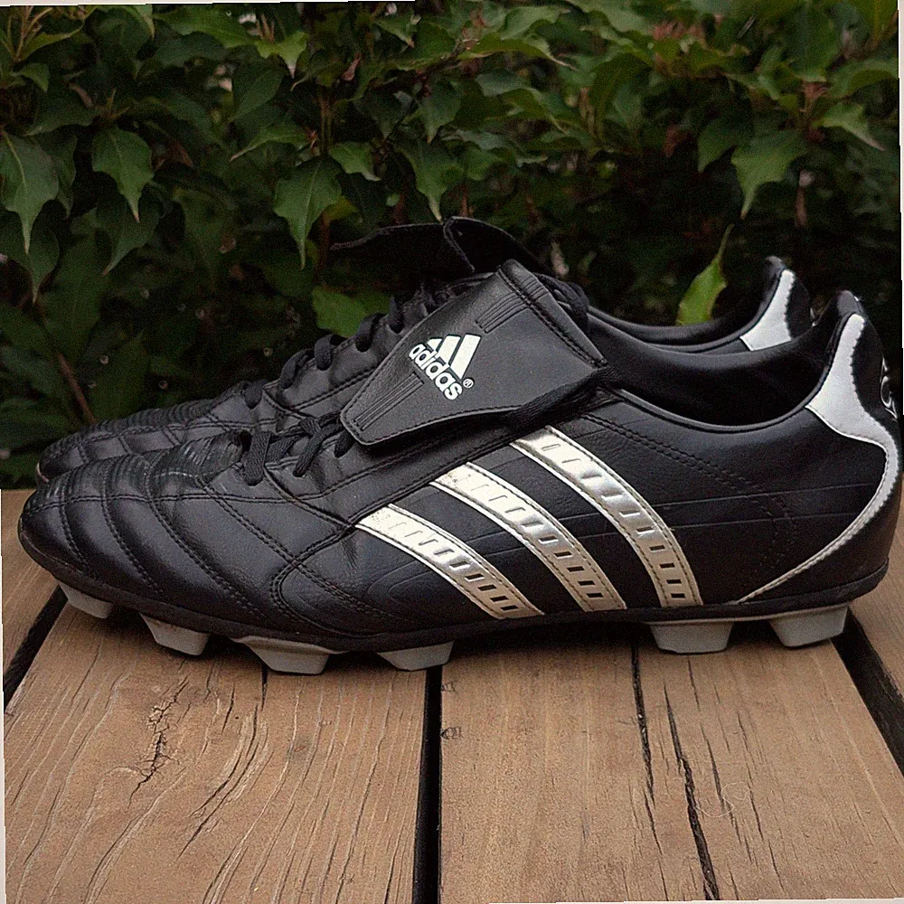 VINTAGE Adidas Bracara Traxion Soccer Cleats Mens Size 13 Black Silver 011009
