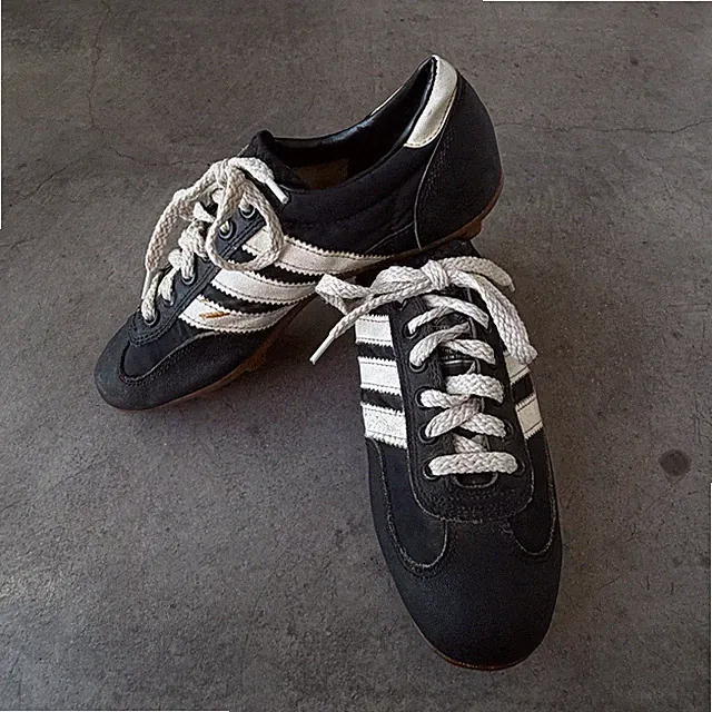 Vintage Adidas Samba Football Soccer 1980s Size 4 Made In Taiwan 80s Rare
