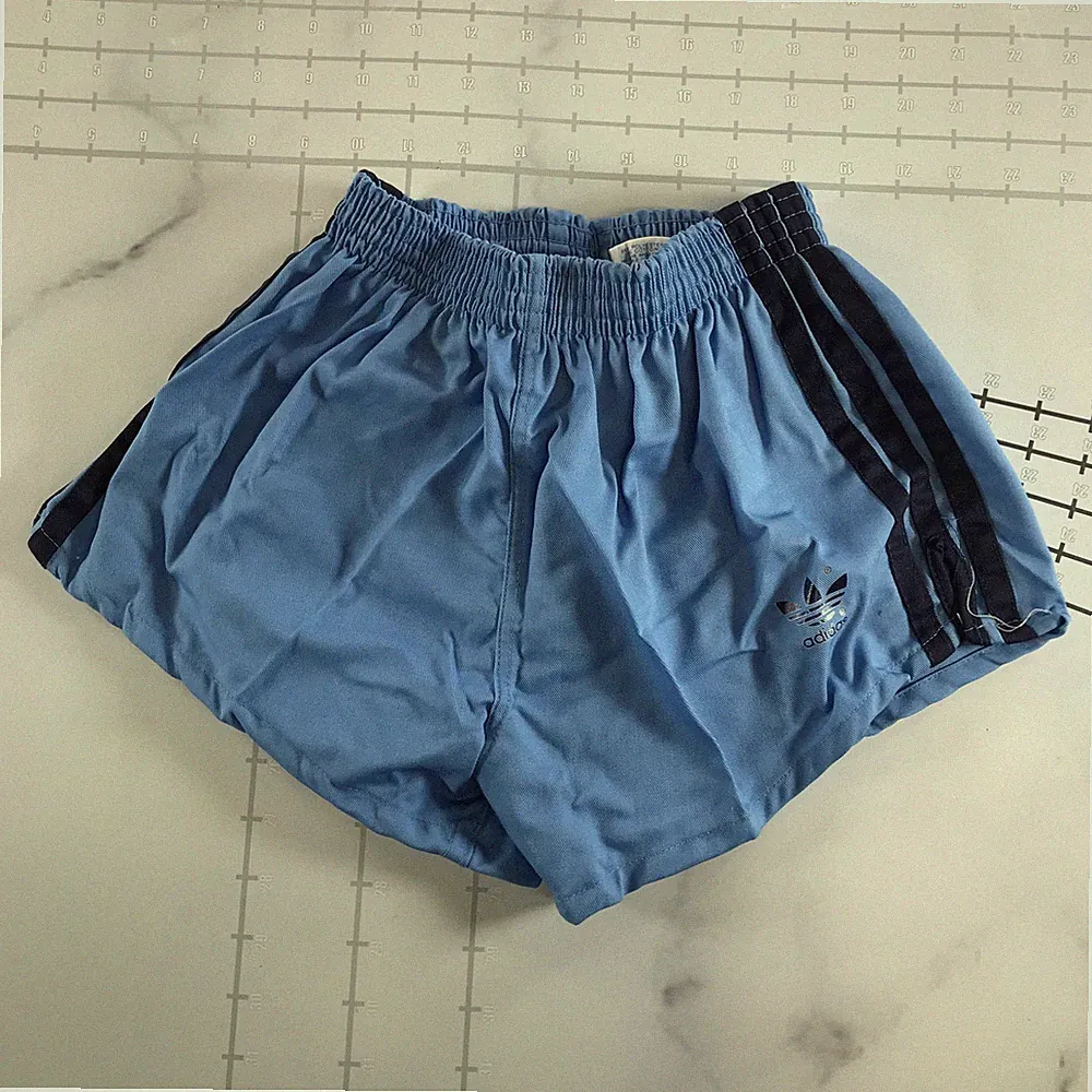 Vintage Adidas Shorts Boys Large Blue 3 Stripe Trefoil Soccer Mexico Junior 80s