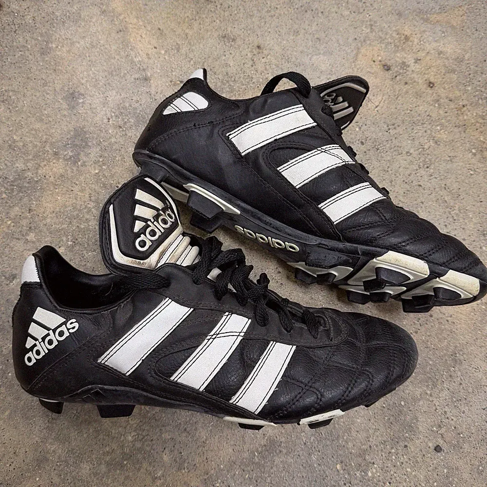 Vintage Adidas Soccer Cleats Mens Size 8 Black White 90s 45435