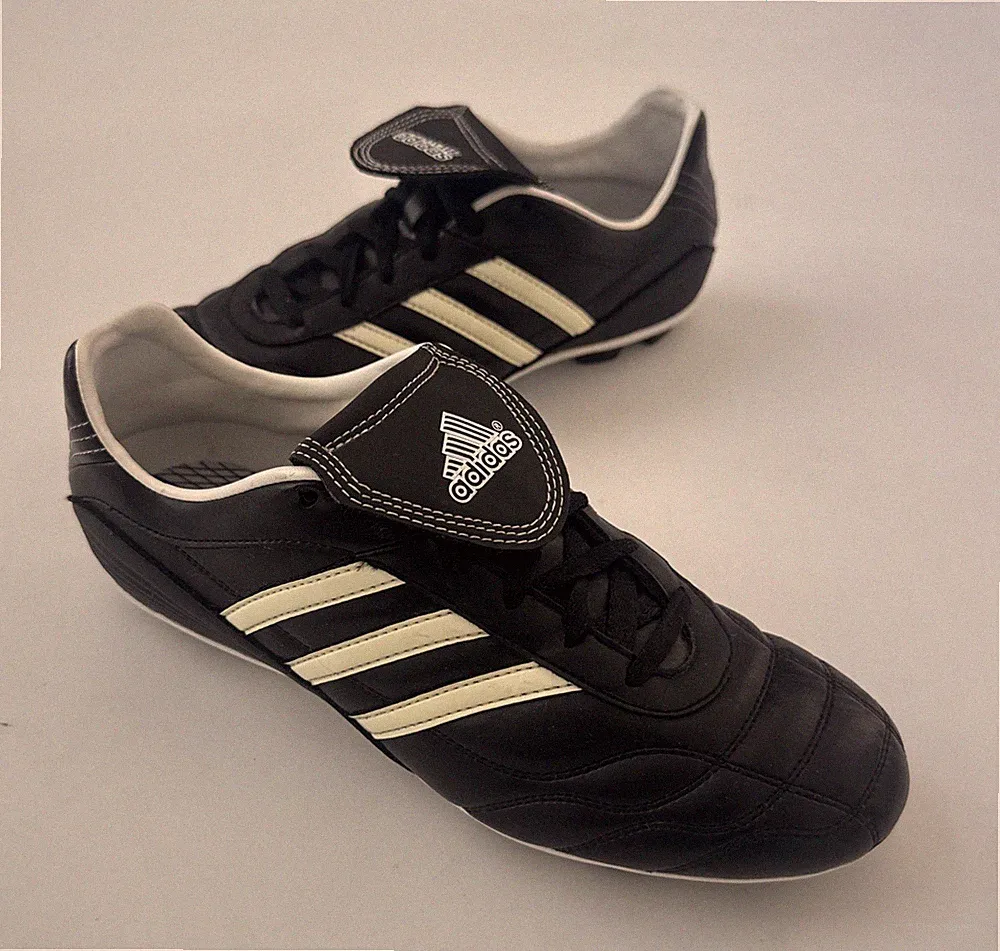 Vintage Adidas Soccer Cleats Traxion FG Womens Size 9.5 Retro Y2K EUC
