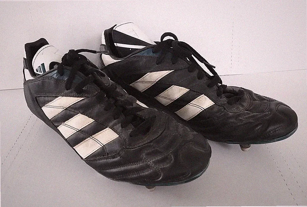 Vintage Adidasl Black Leather Soccer Cleats Football SZ 11.5 US + Wrench