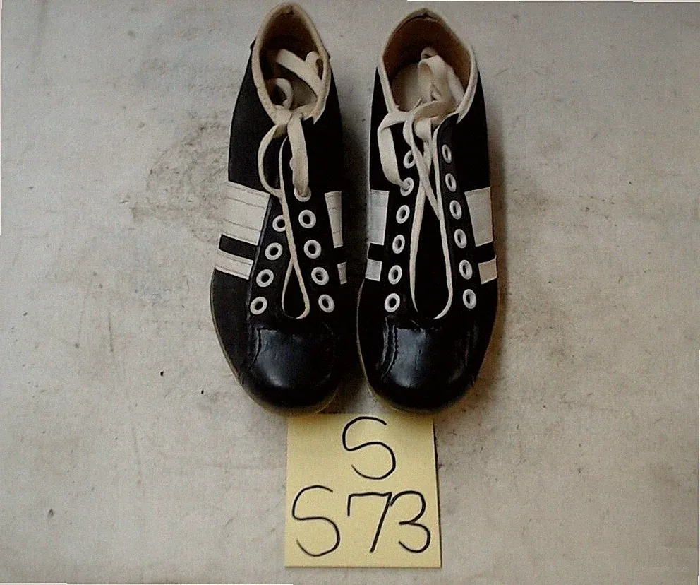 Vintage, Bata Bullets Black & White Soccer Cleats, Size 1 1/2 M