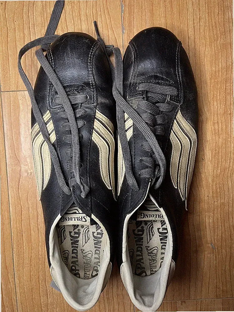 Vintage Mitre Montana Men's Sz 10.5 Soccer Cleats Football Black White 80s RARE