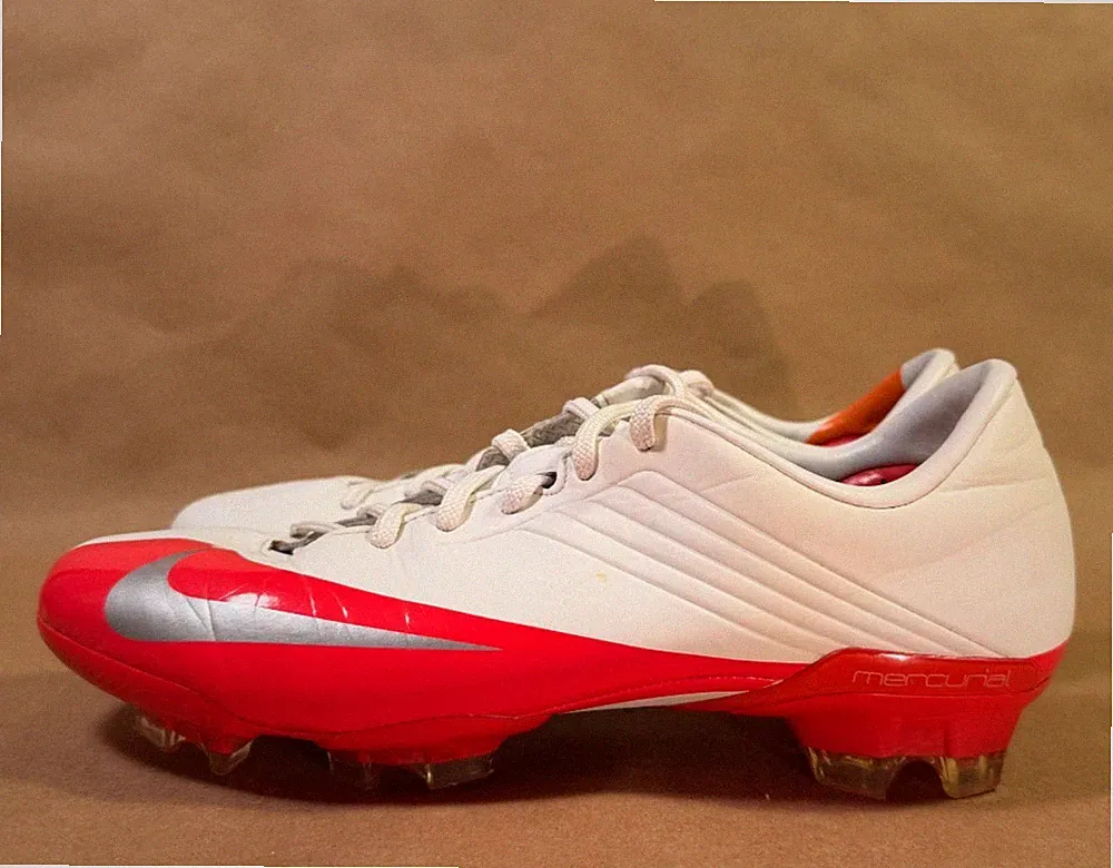 Vintage Nike Mercurial Talaria Soccer Cleats, Women's 8, Men's 6.5