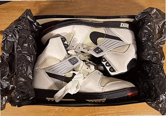 Vintage Nike Pro Mako SX Turf Cleat Sneakers High Top Black/White 10 NEW w/ box