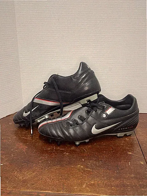 Vintage Nike Supreme T90 FG Soccer Cleats