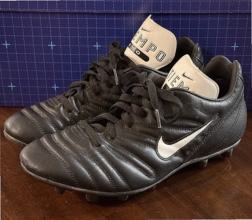 Vintage Nike Tiempo 650 Soccer Cleats Boots Mens Size 11 Shoes Black 117260-011
