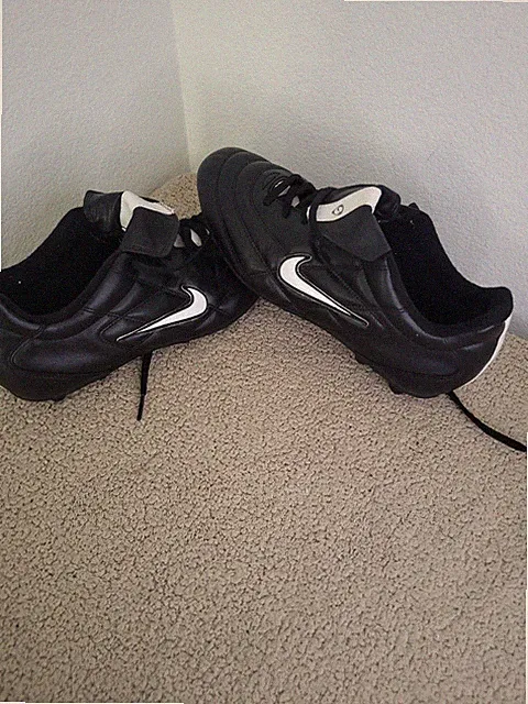 Vintage Nike Tiempo 750 FGR US 6 Youth 6Y Black Soccer Cleats 302247 S161