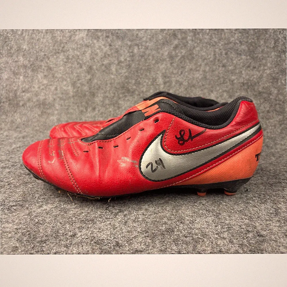 Vintage Nike Tiempo Legend VI FG Soccer Cleats Men 7.5 Red Orange 819233-608 90s