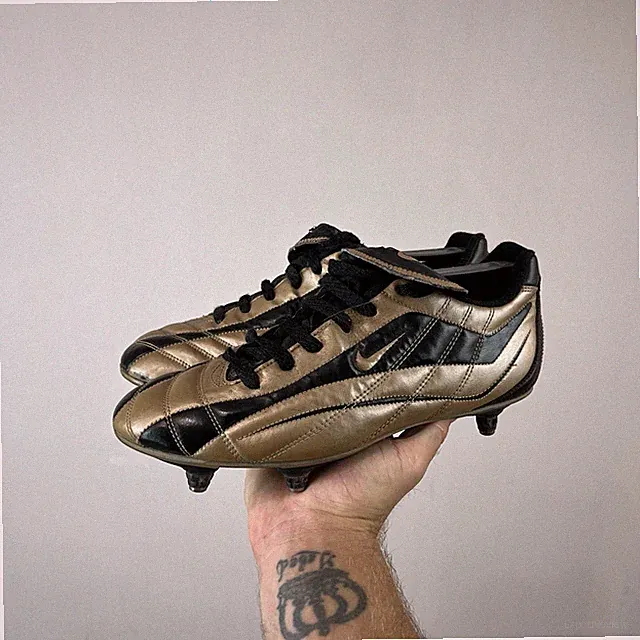 Vintage Nike Total 90 SG 2001 Football Boots Bronze Black 117407-901 Cleats US 8