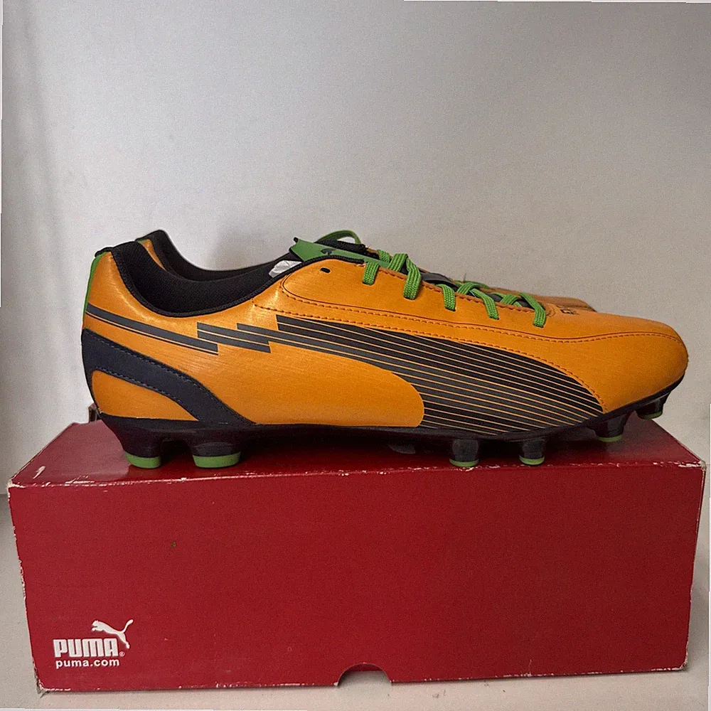 Vintage PUMA EVOSPEED 5 FG SOCCER CLEATS shoes Orange and black 102586-02