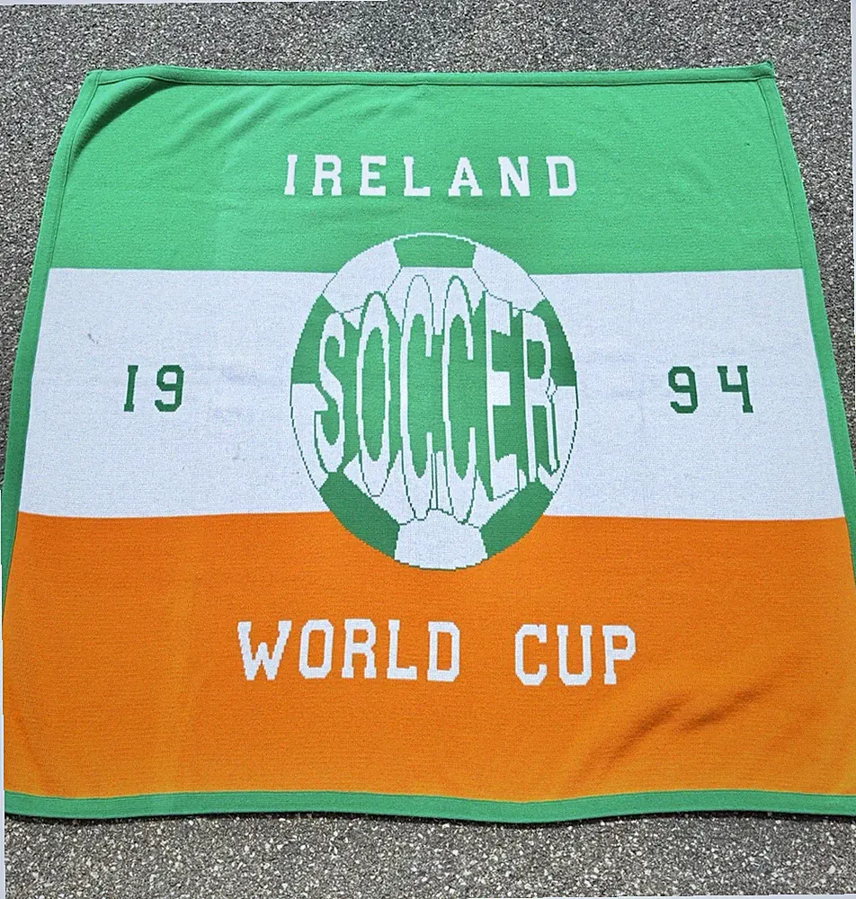 Vintage World Cup 1994 Ireland Irish Football Soccer 90s Logo Knit Throw Blanket